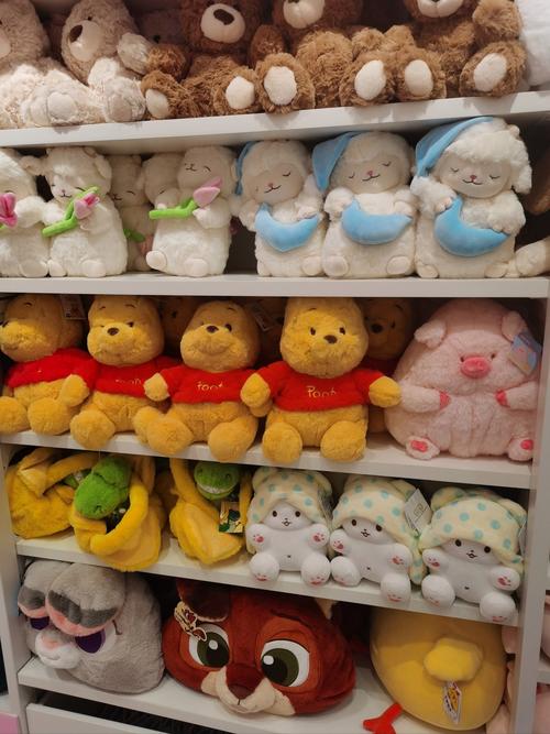 5平优品店,巧妙布局，打造精致生活空间
